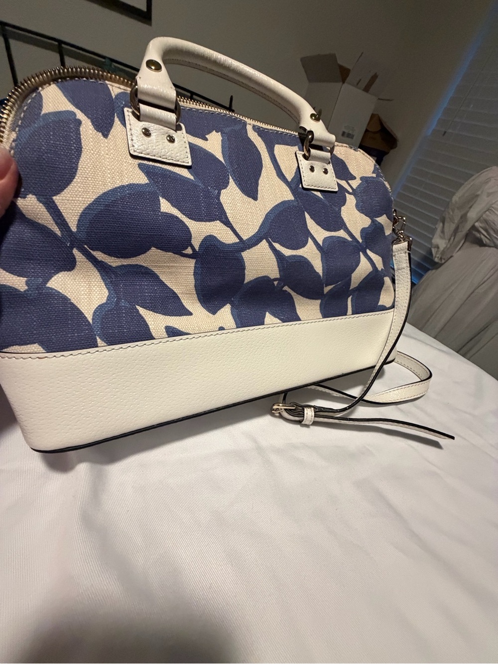 Kate Spade Wellesley Leaves
Canvas Rachelle Purse - Picture 11 of 16